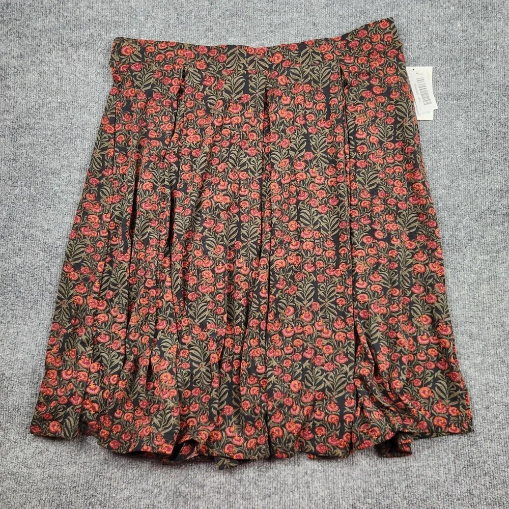 LuLaRoe Madison Skirt 3XL NWT Floral Pleated Pocket Knee Length Plus Size Boho - Picture 5 of 5